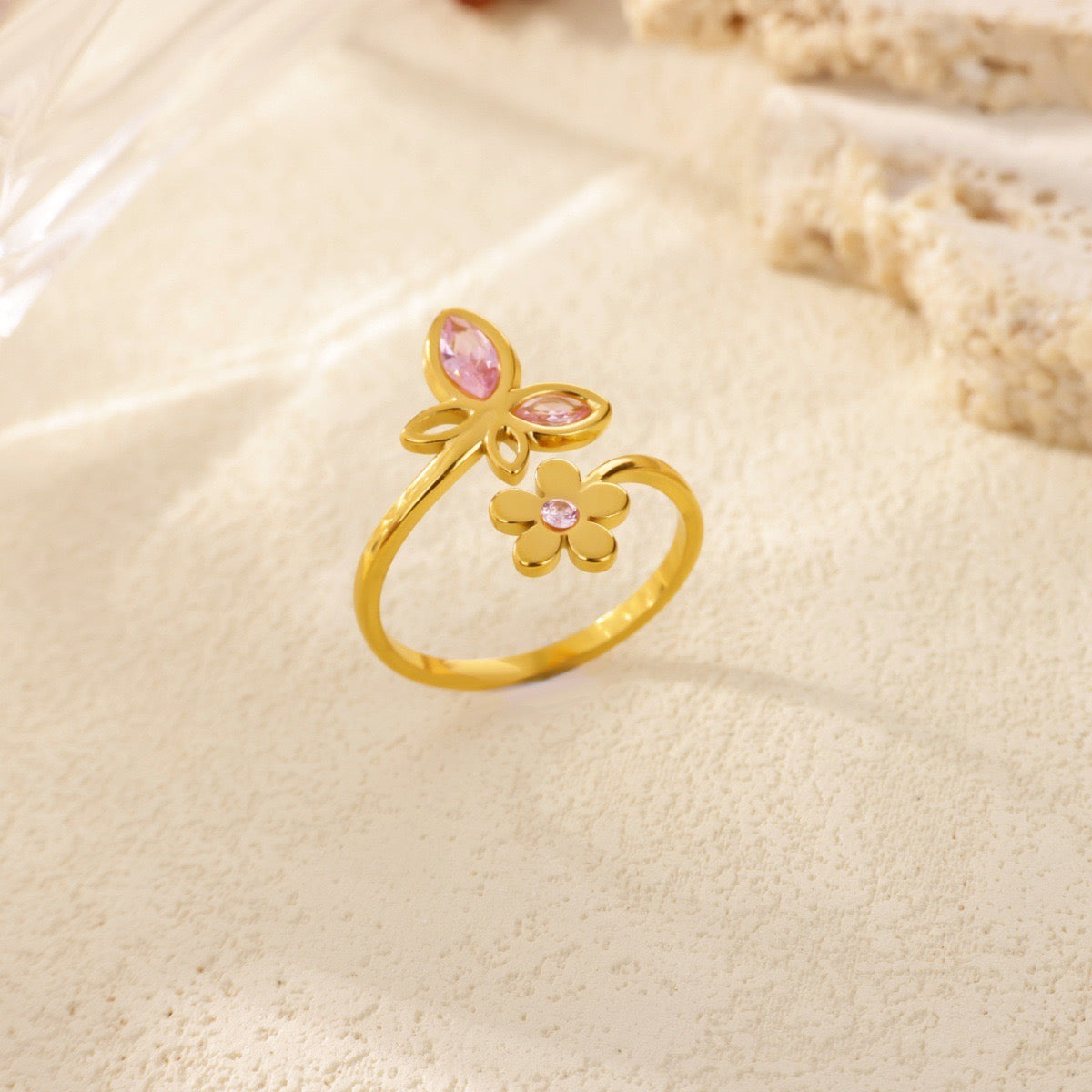 BUTTERFLY Ring