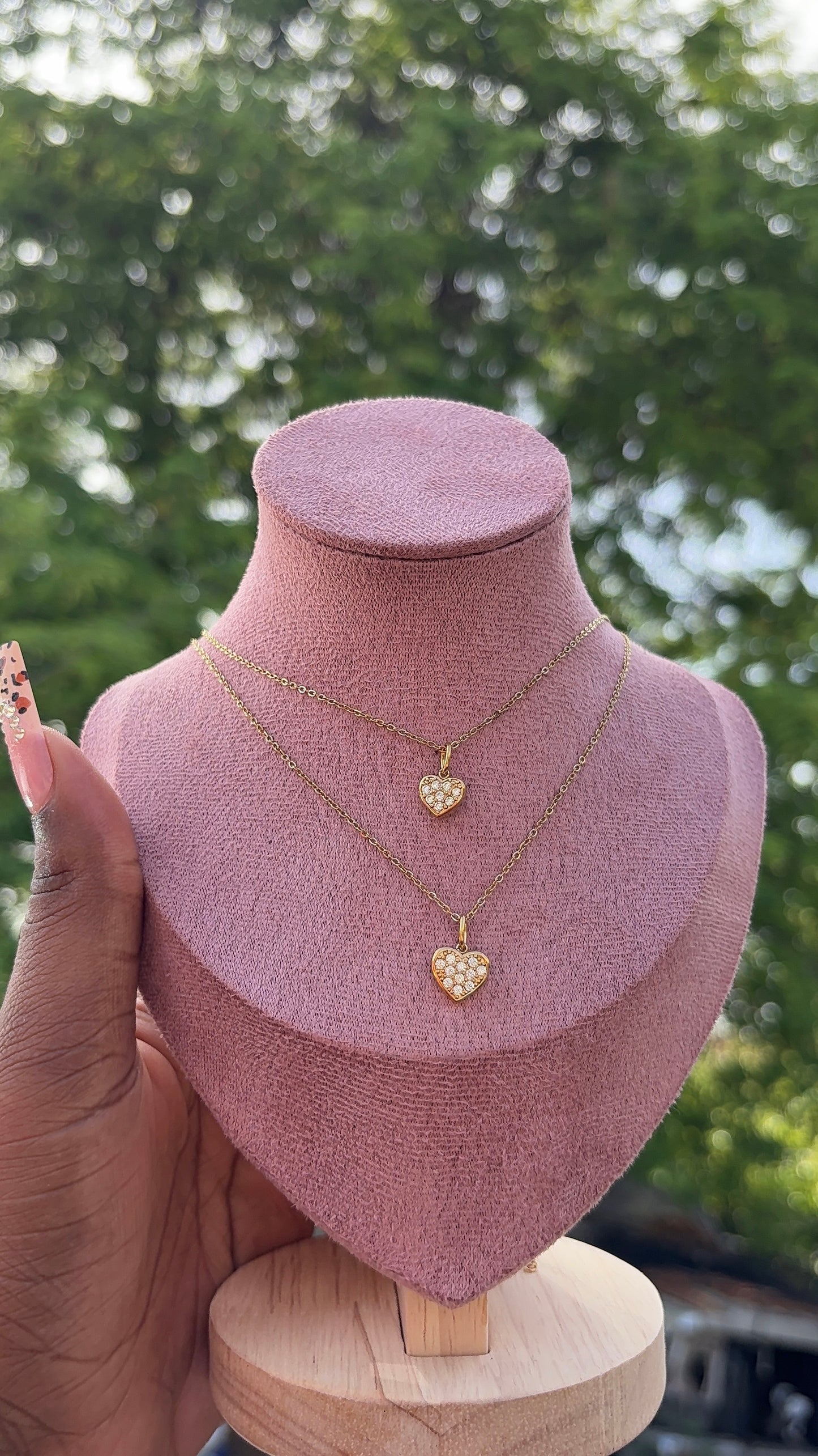 Dainty Hart