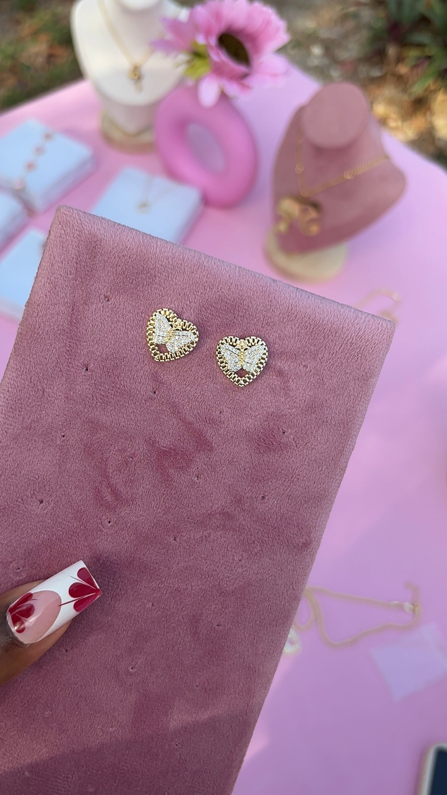 Butterfly Luxe