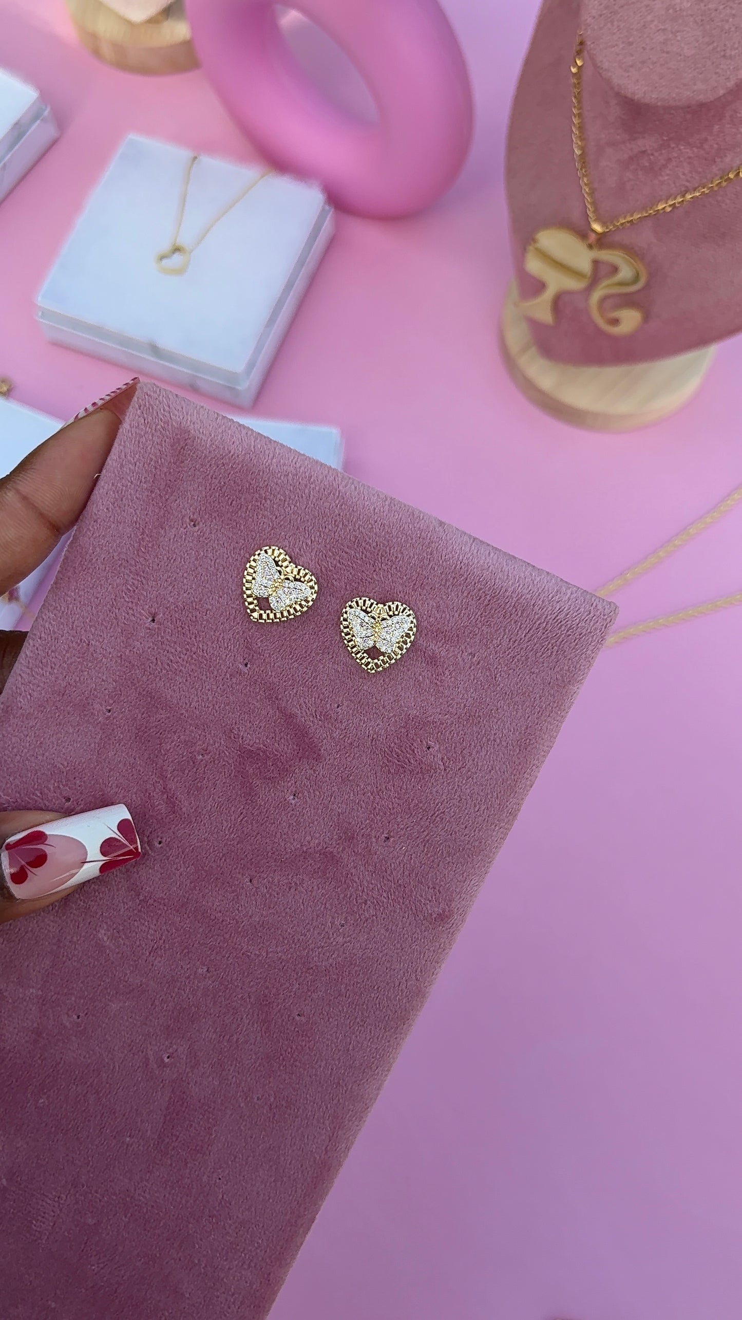Butterfly Luxe