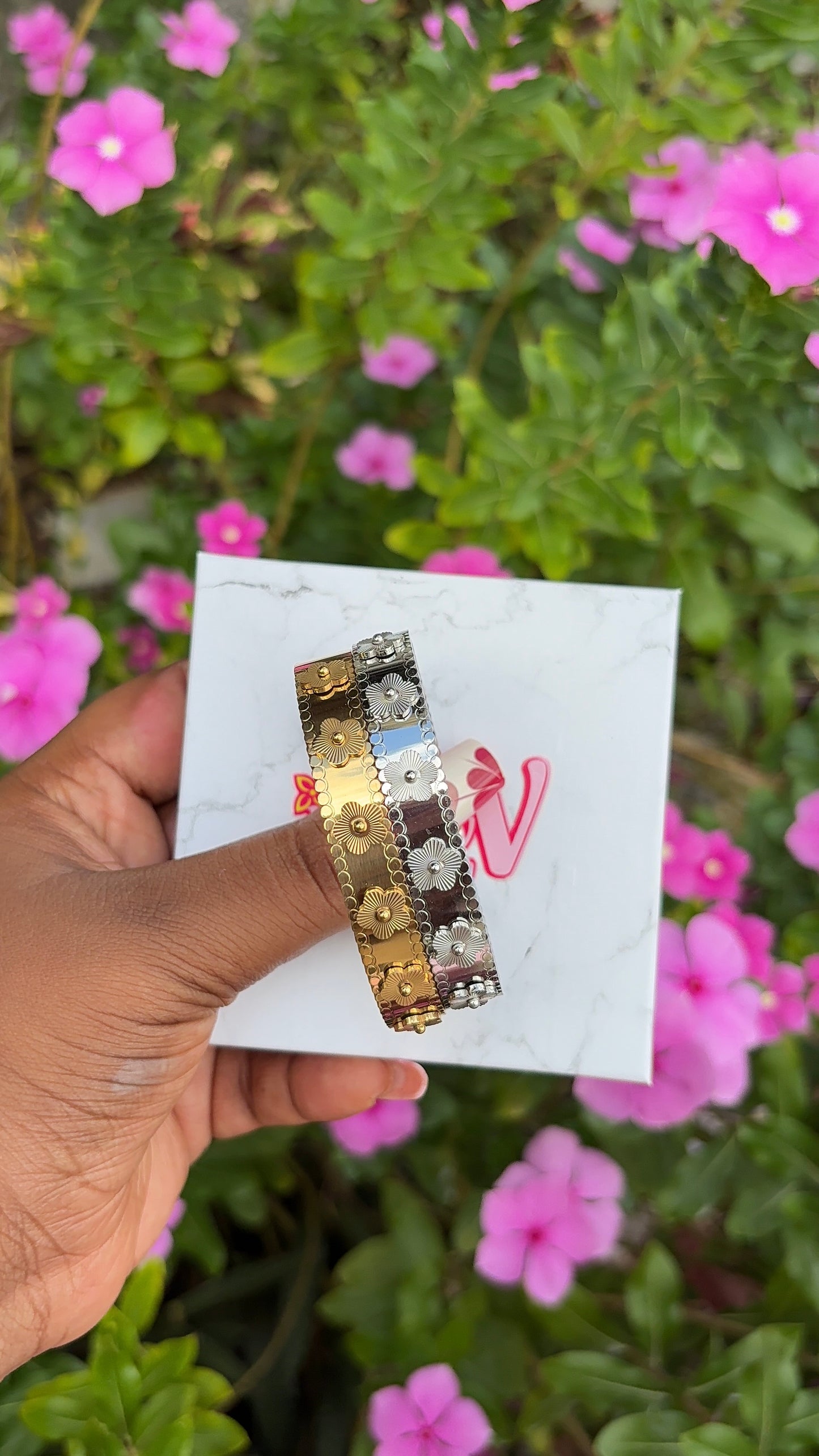 🌸 Bangle
