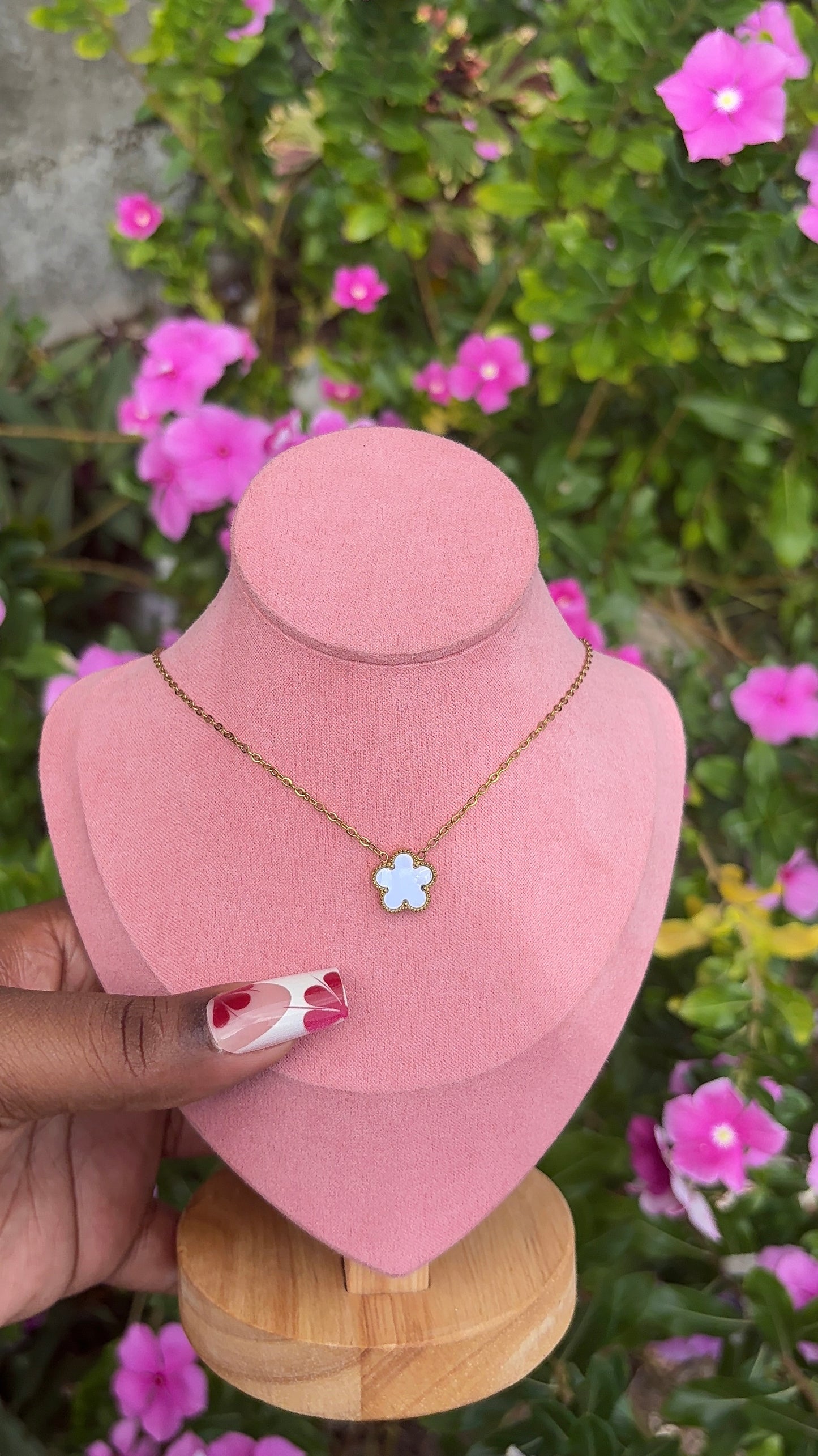 🌸 Necklace