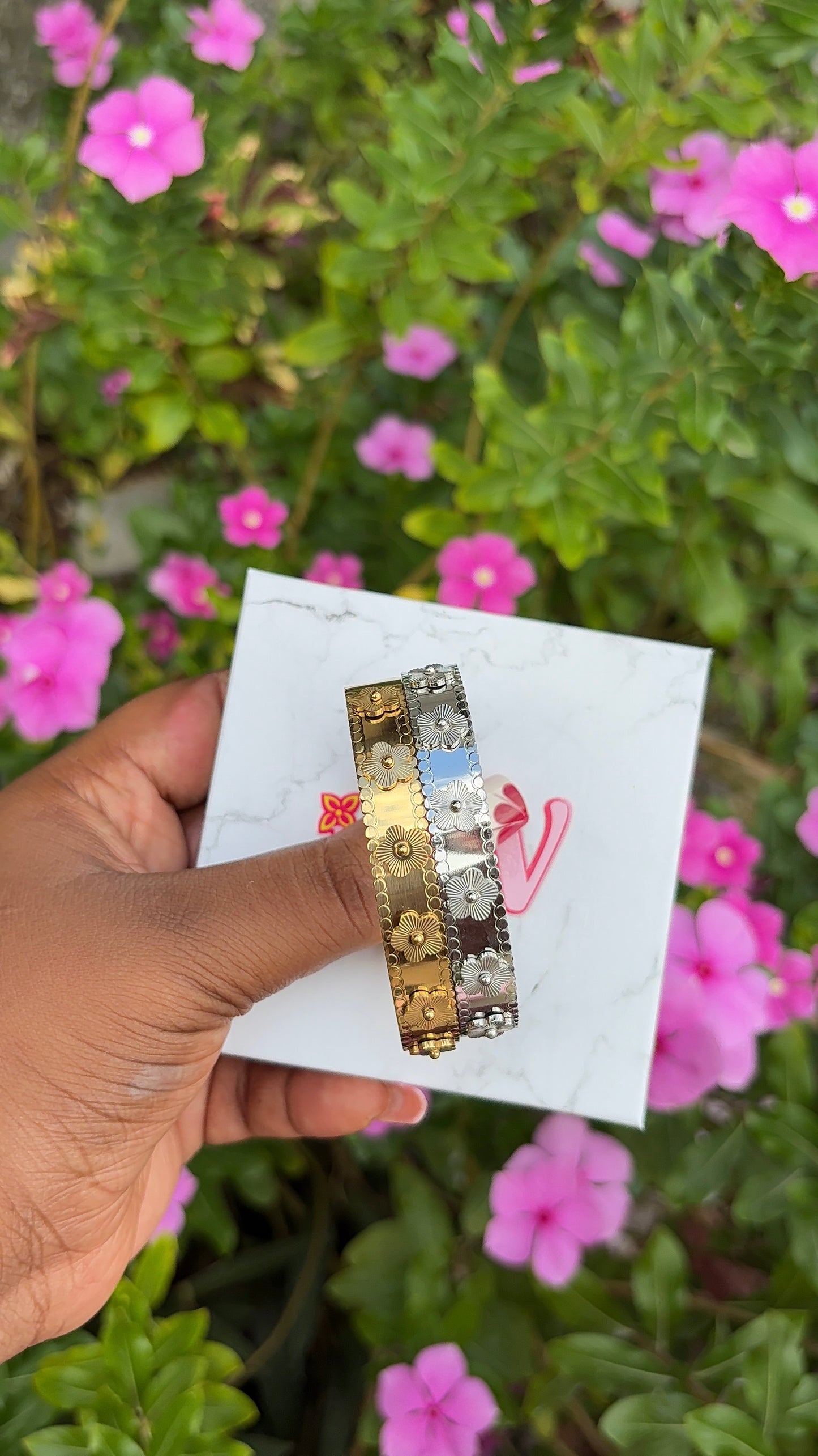 🌸 Bangle