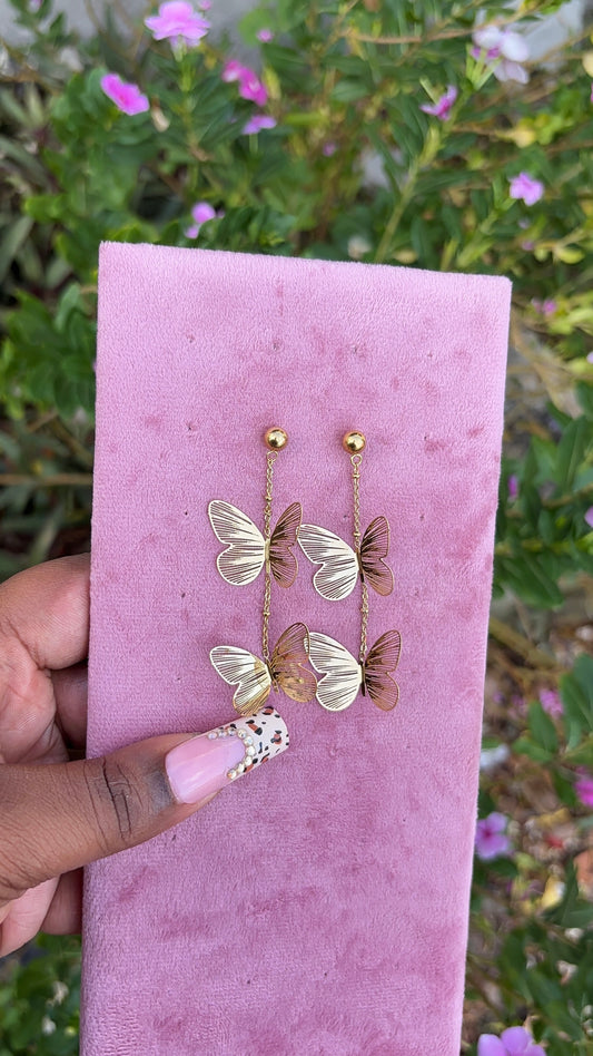 FLUTTER BLISS Drop Studs