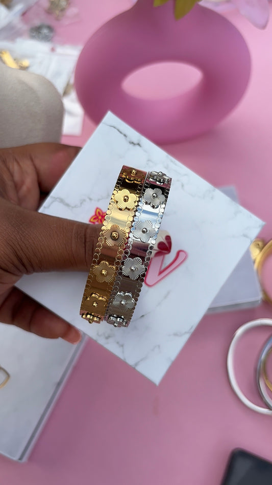 🌸 Bangle
