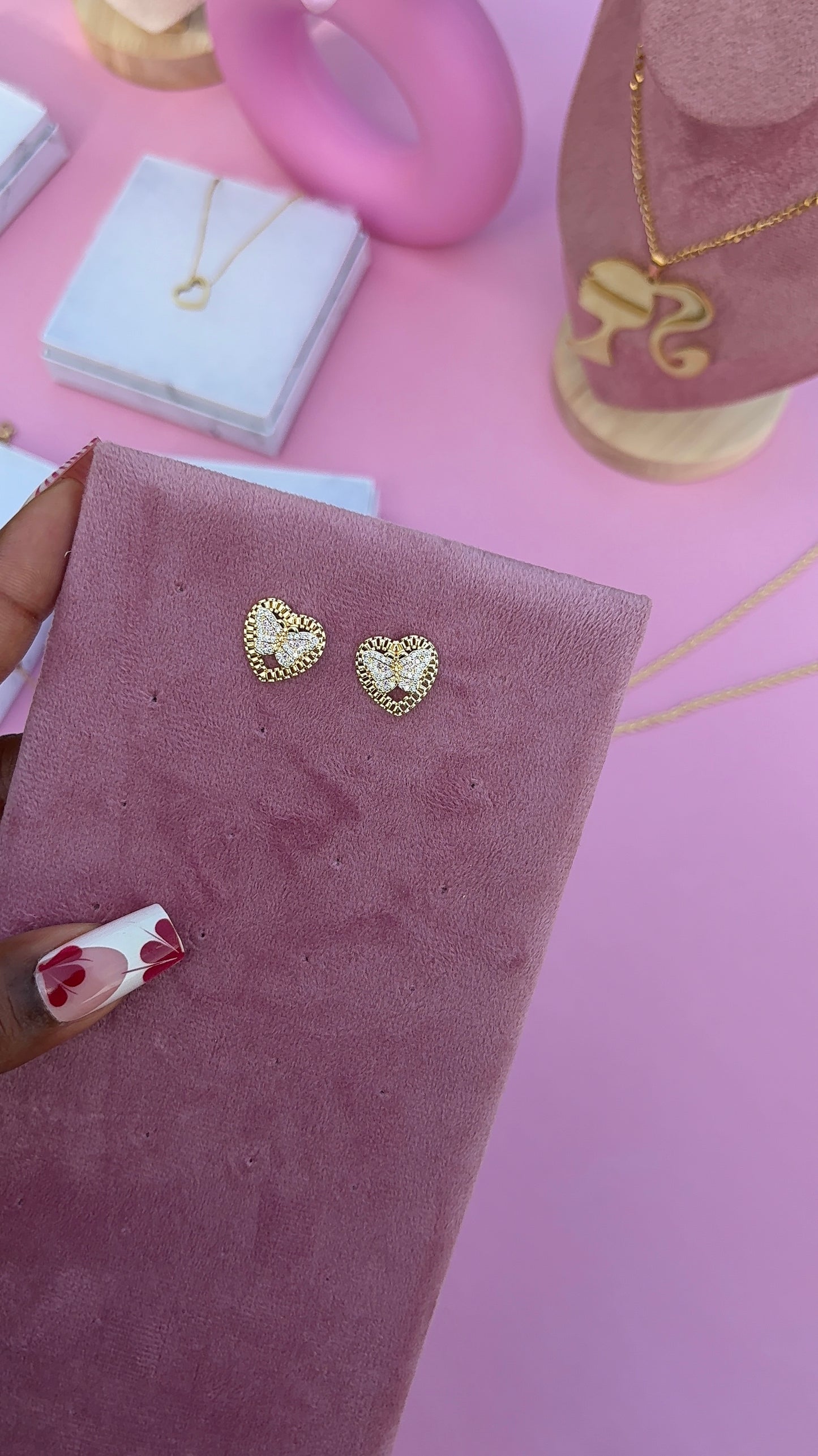 Butterfly Luxe