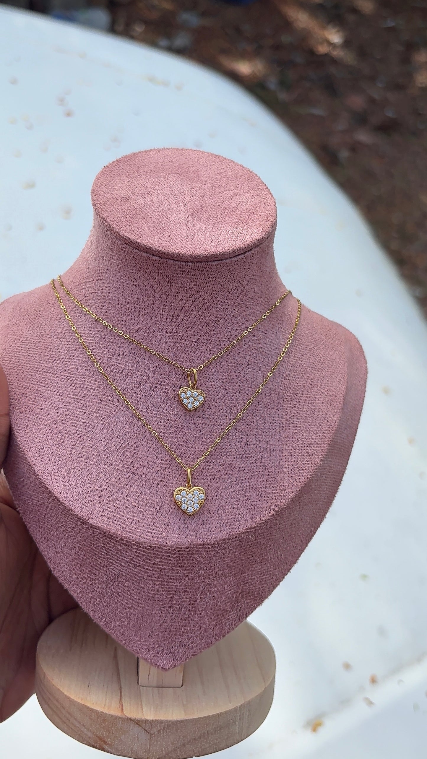 Dainty Hart