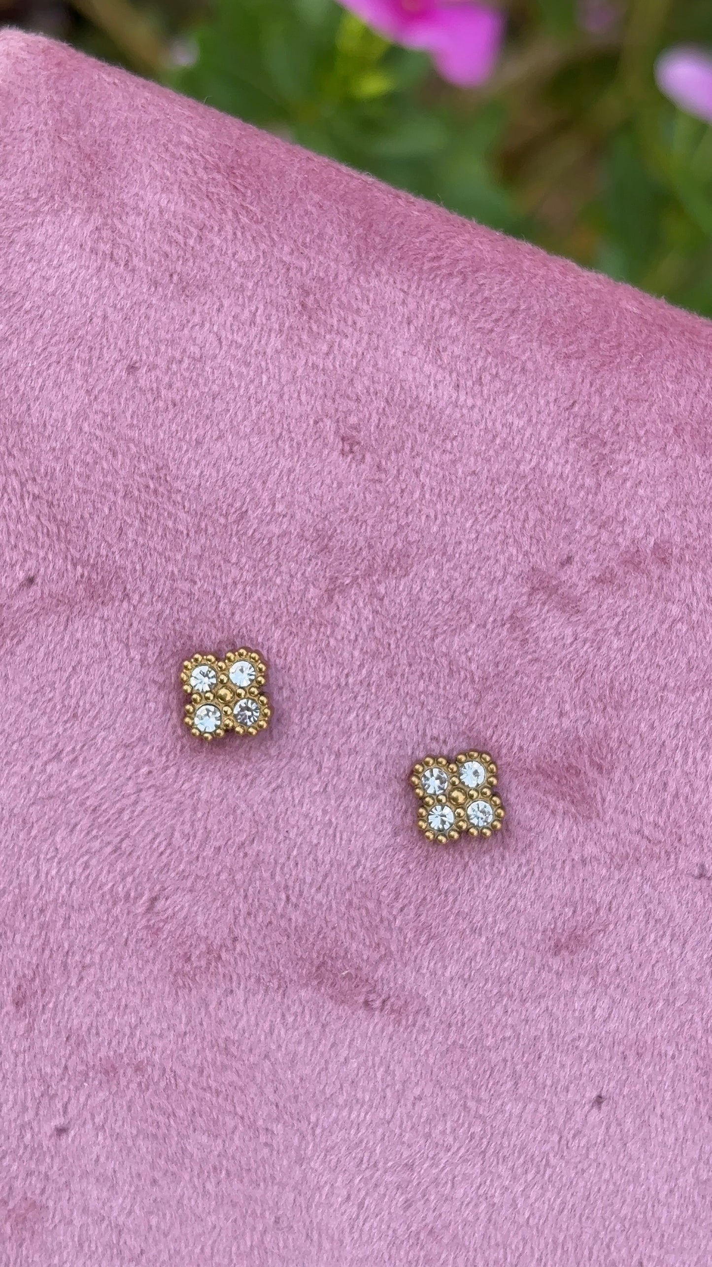 MINI FLOWER Stud