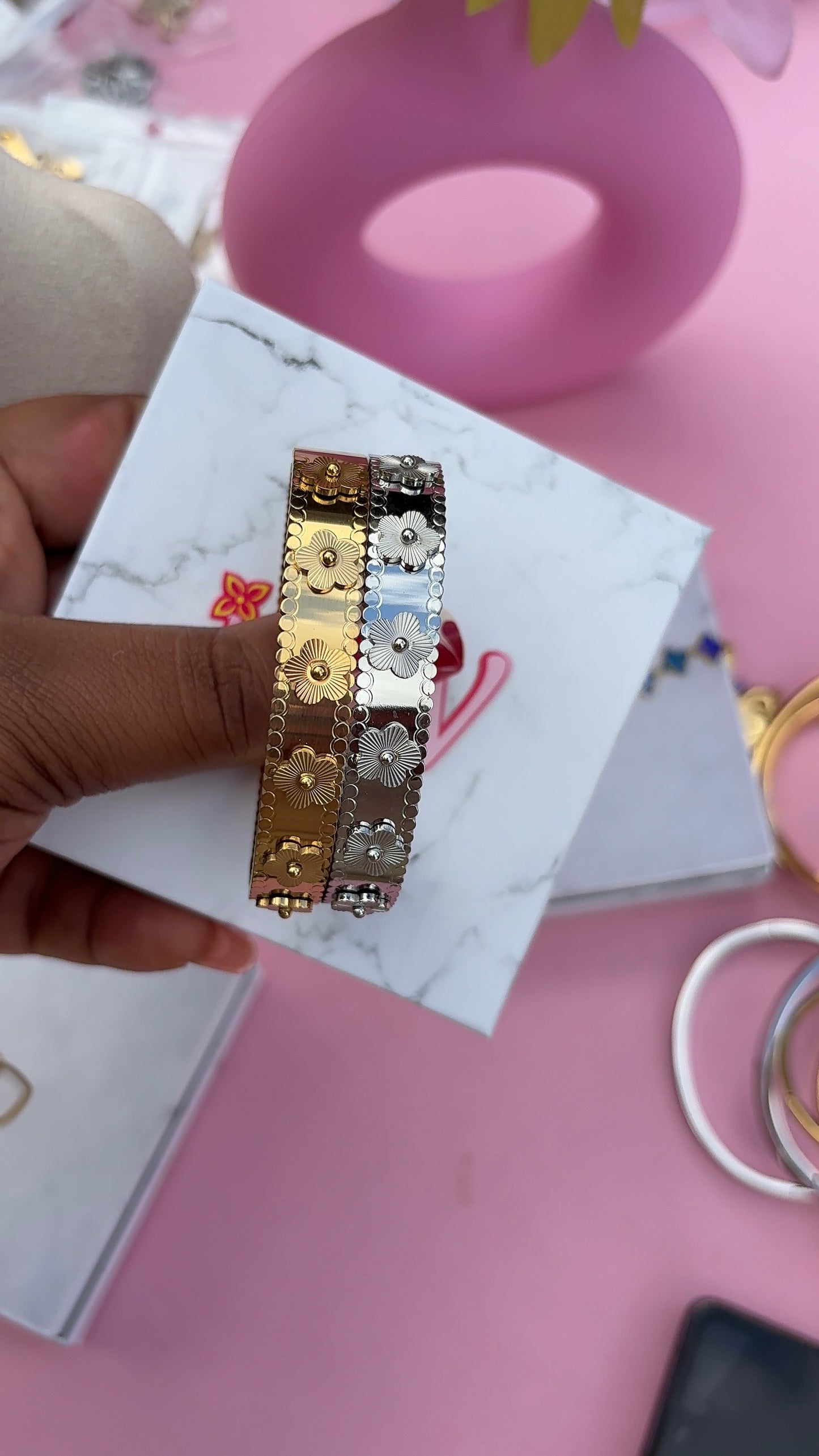 🌸 Bangle