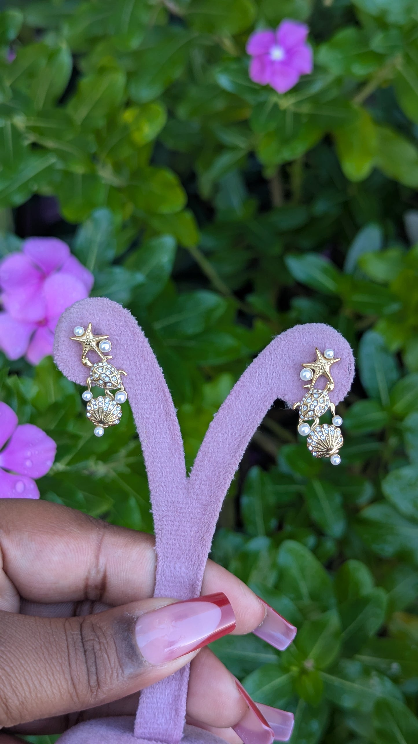 OCEAN TREASURES Drop Studs